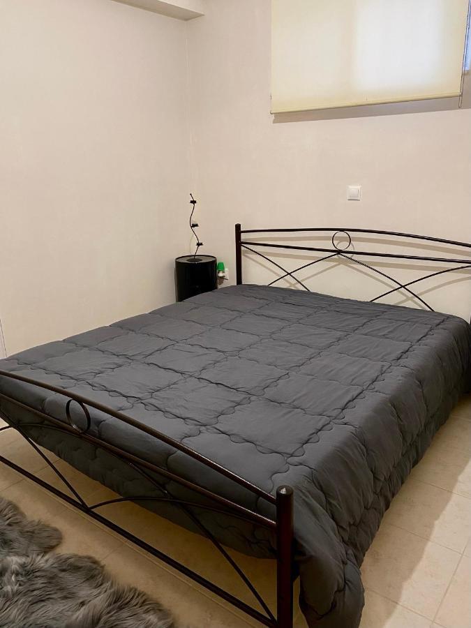 Σουρεαλ Διαμερισμα Δίπλα Στην Πόλη Του Ναυπλίου Leilighet Návplio Eksteriør bilde
